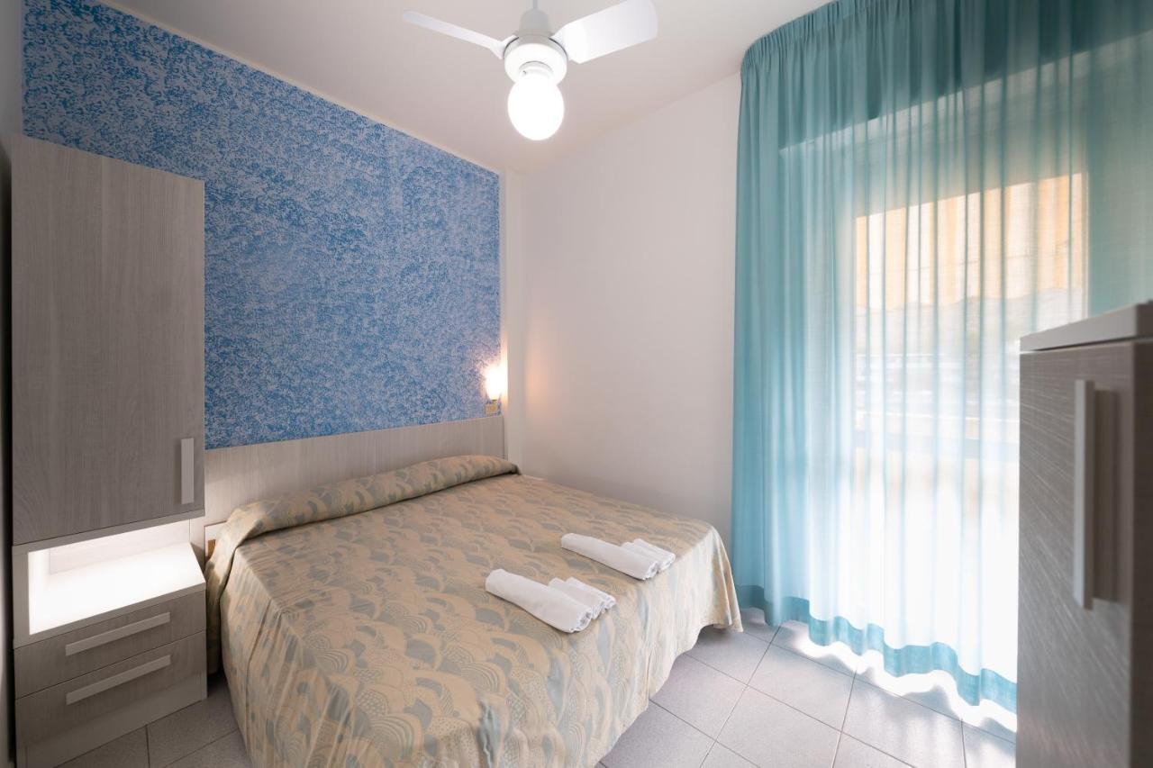 Hotel Florida Silvi Marina Exterior photo